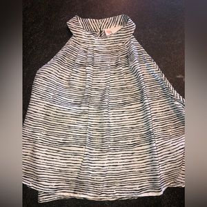 High neck flowy crop tank